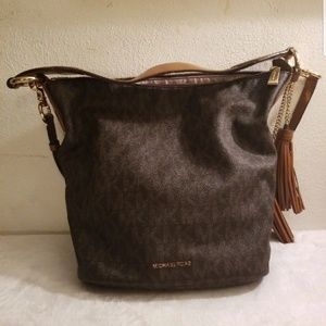 SOLD - Michael Kors Elana Large East West